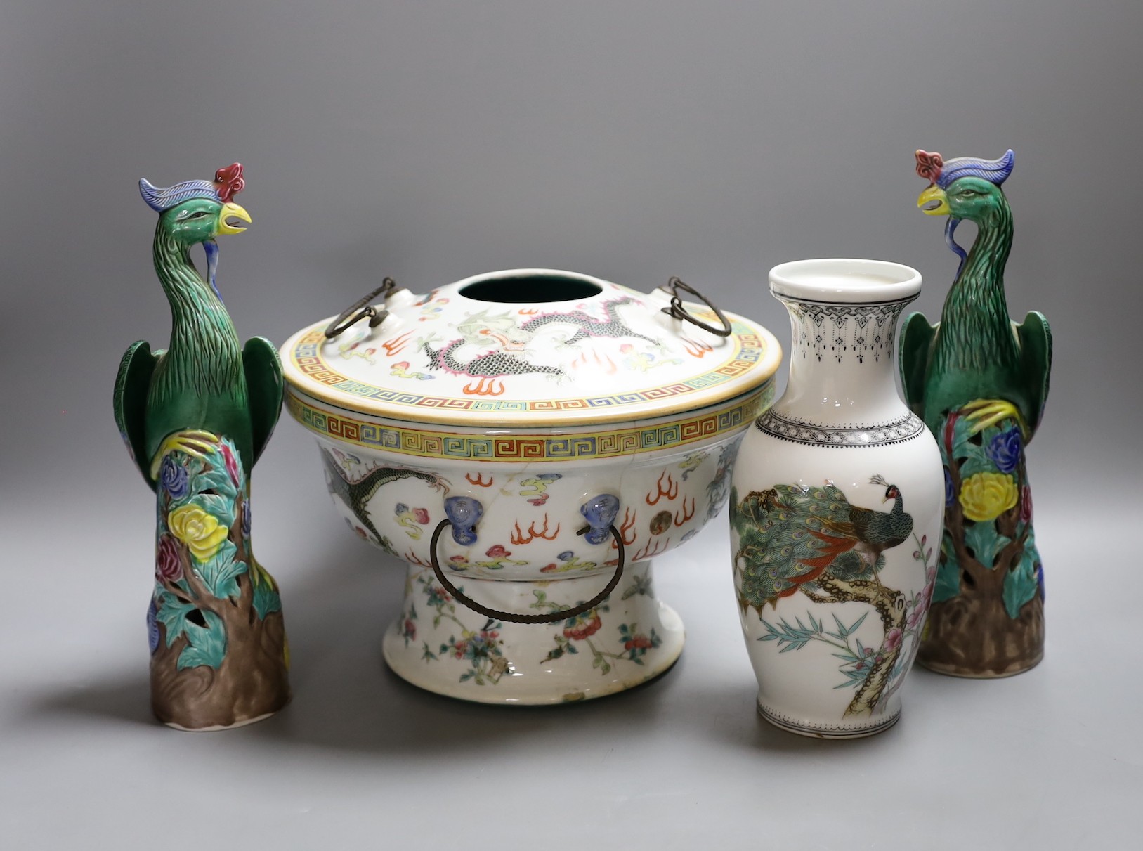 A pair of Chinese birds, vase and a jar/censer, birds 25 cms high